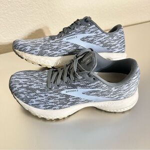 Brooks Launch 7 Women’s Athletic Running Shoes Gray Blue White Size 7 Medium B
